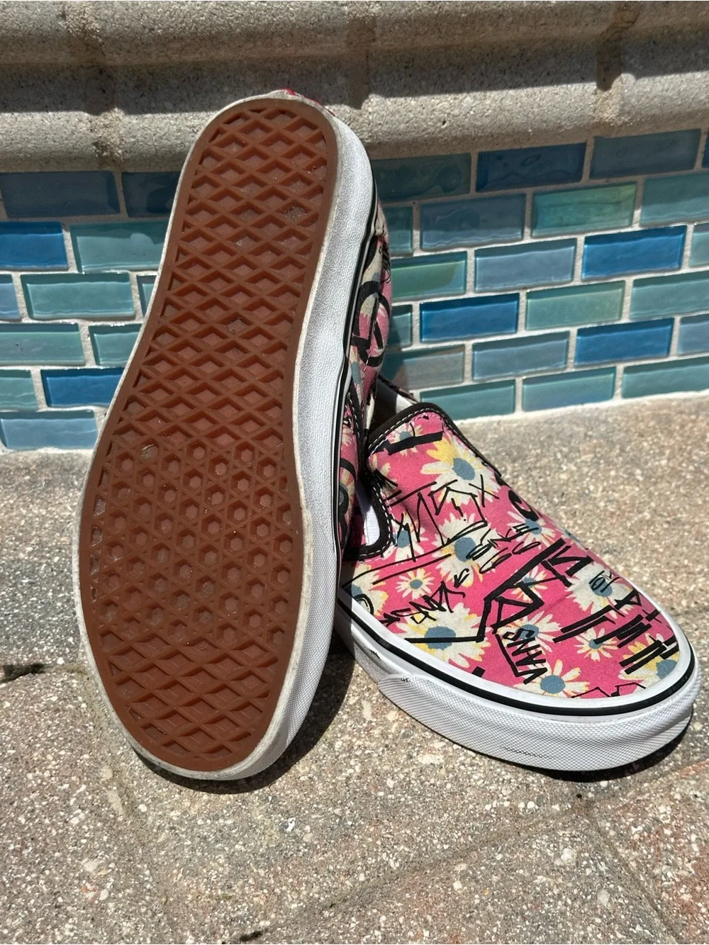 Vans Slip-On Shoes (Floral Pink; Size 7.5)